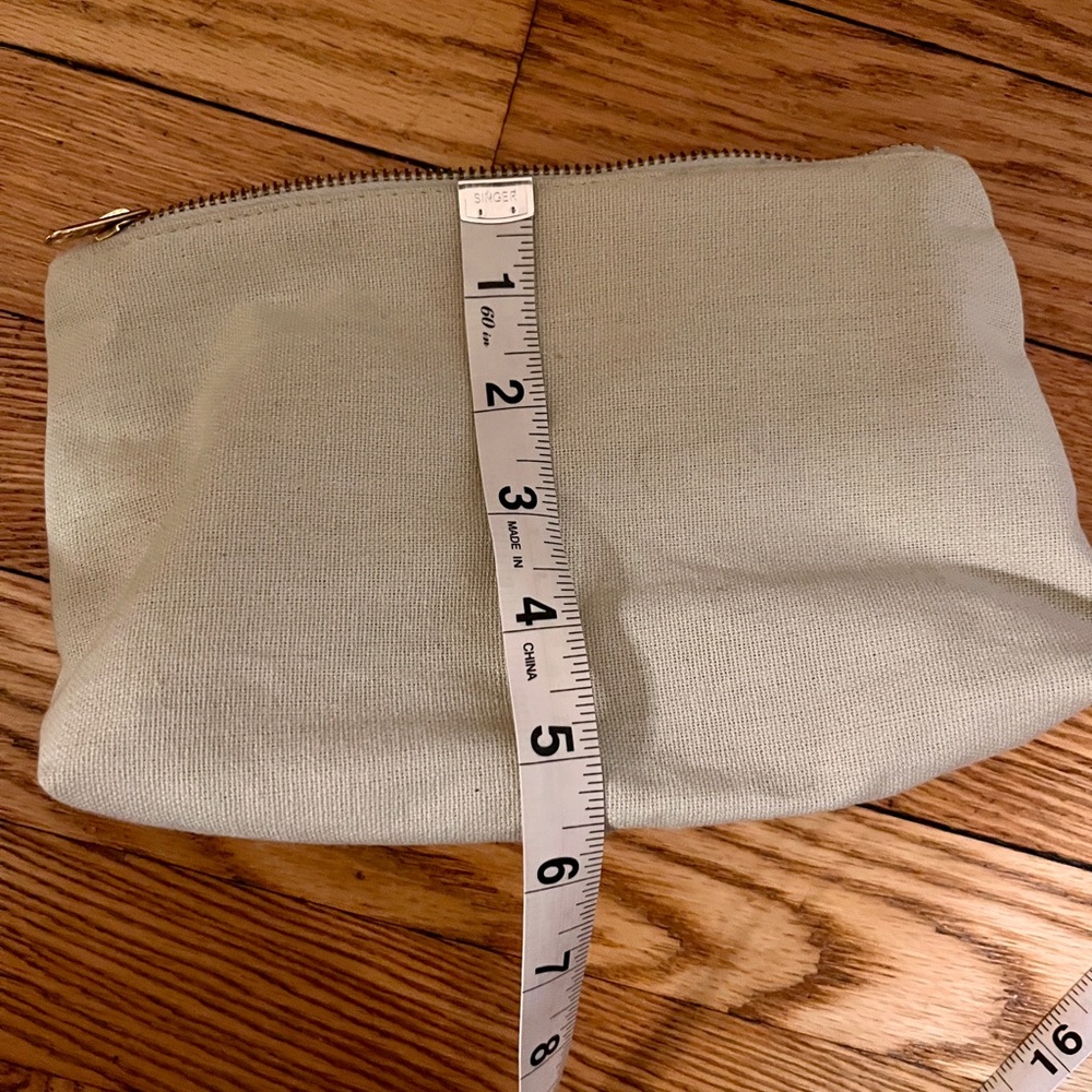 House of Harlow 1960 Mint Woven Bag with Detachable Pouch - Picture 12 of 12